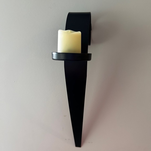 Multistore 2002 set of 2 Black Metal Wall Sconces Candle Holders, Glass Inserts. - Picture 5 of 11